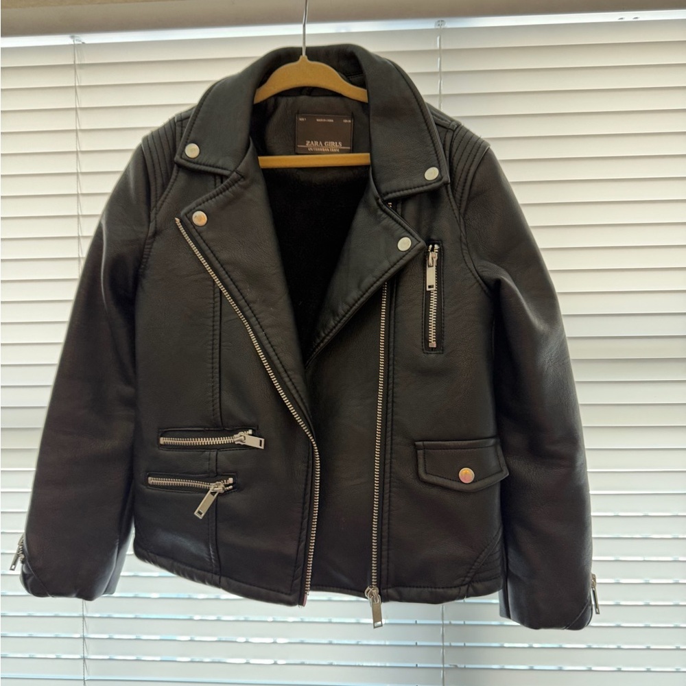 Zara Girls Black Oversized Faux Leather Jacket with Fur- Size 7